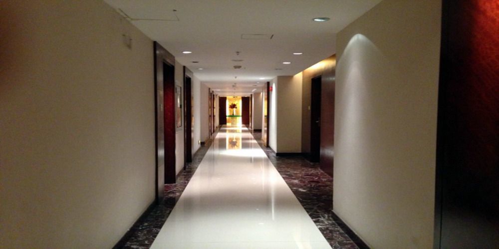 New Times Hotel Shenzhen Railway Station Extérieur photo